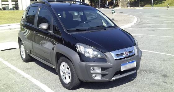 FIAT IDEA 1.8 MPI ADVENTURE 16V FLEX 4P AUTOMATIZADO FIAT IDEA 1.8 MPI ADVENTURE 16V FLEX 4P AUTOMATIZADO